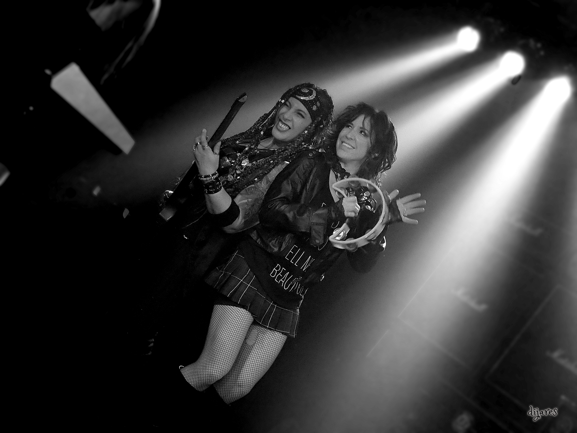 Merry Adin and Cian Coey - Photo by Michelle Dijares